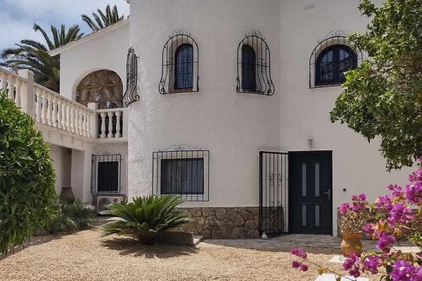 Chalet independiente en venta en Benissa pueblo, Benissa
photo 1