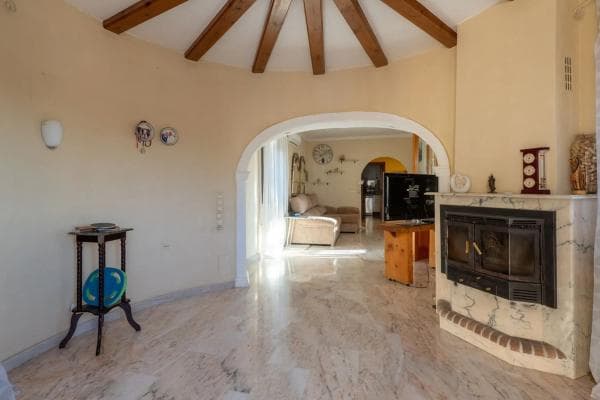 Chalet independiente en venta en Cala Advocat - Baladrar, Benissa
thumbnail 2