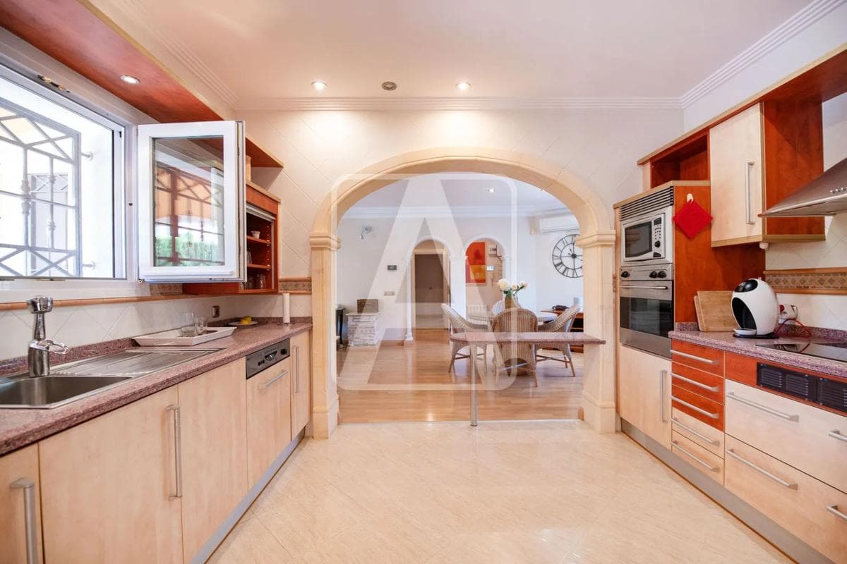 Sale of independent chalet in Cometa-Carrió, Calpe
photo 4