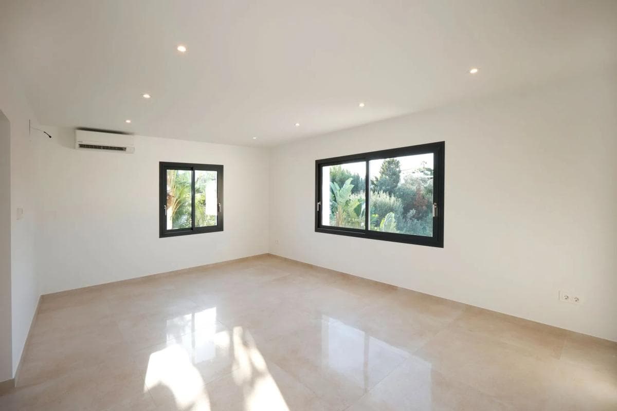 Sale of independent chalet in PD PINOS LOS, Calpe
photo 2