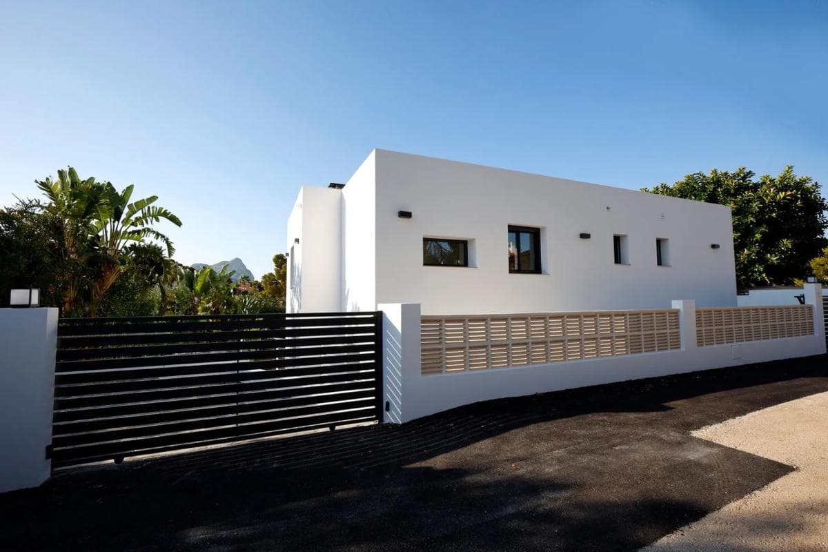 Sale of independent chalet in PD PINOS LOS, Calpe
photo 3