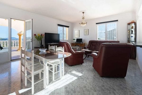Chalet independiente en venta en Oltamar-Cucarres, Calpe
thumbnail 1