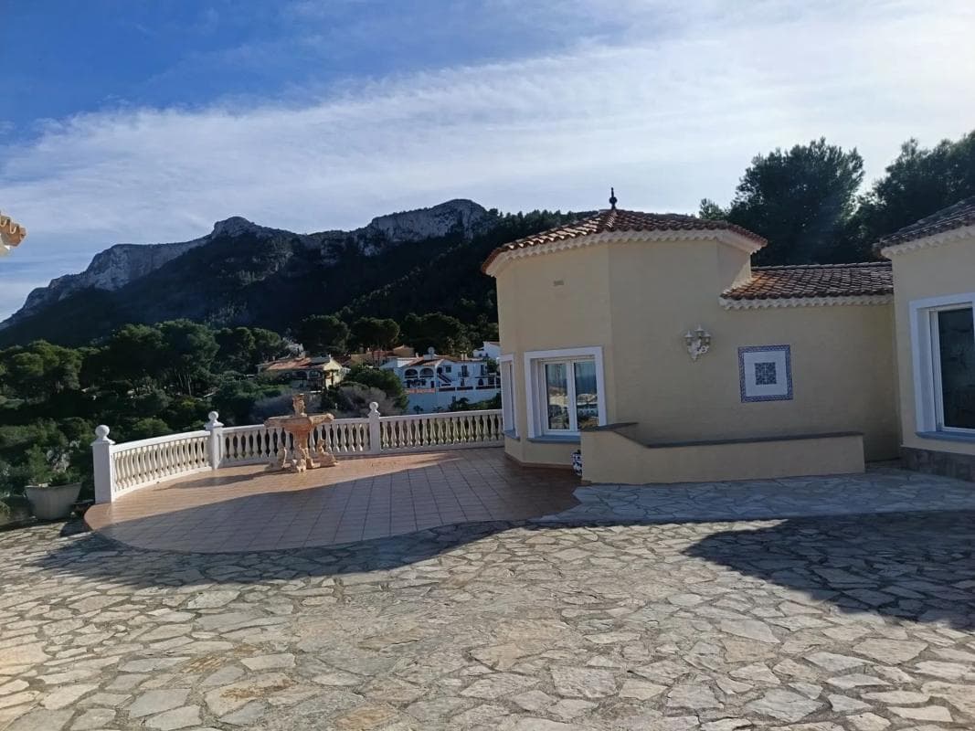 Property photo 3