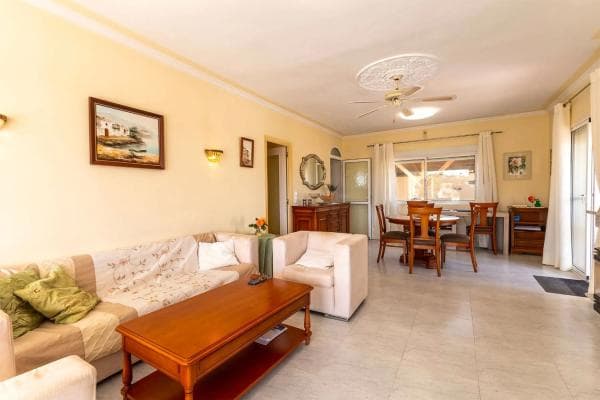 Chalet independiente en venta en Paichi, Moraira
photo 1