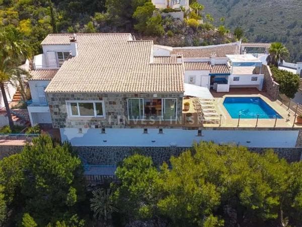 Chalet independiente en venta en Paichi, Moraira
thumbnail 1