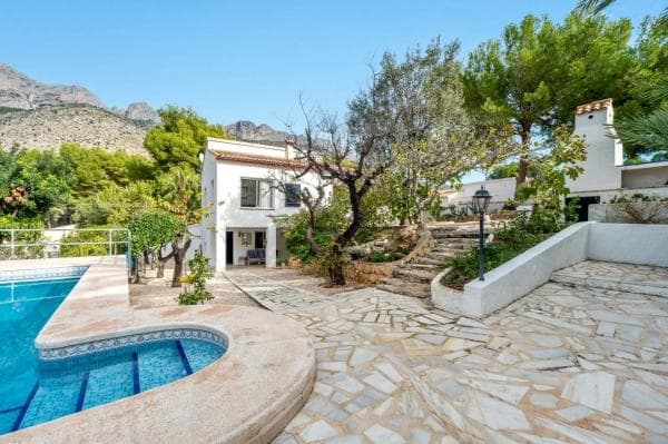 Chalet independiente en venta en Altea la Vella, Altea
photo 1