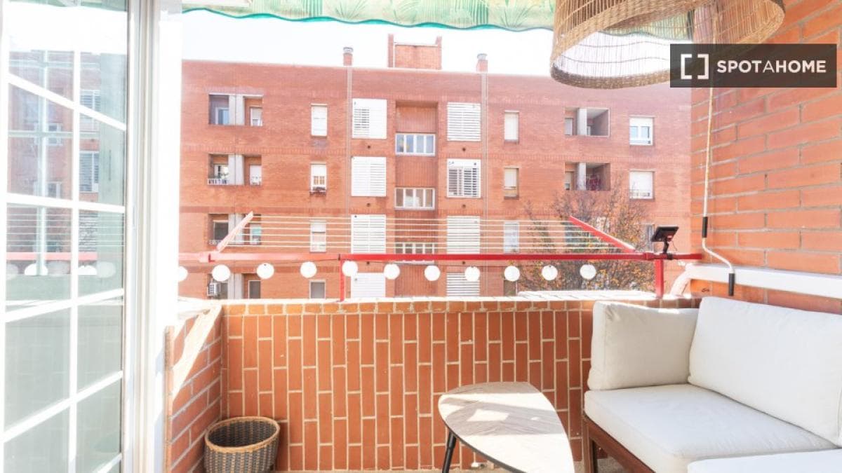 Propiedades en venta y alquiler en España photo 4