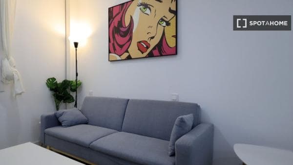 Estudio en alquiler en Calle Calle Guadarrama, Madrid thumbnail 2