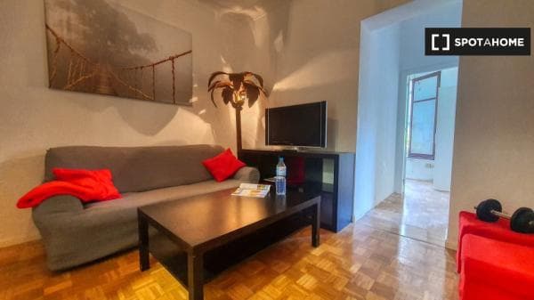 Piso en alquiler en , Madrid photo 1