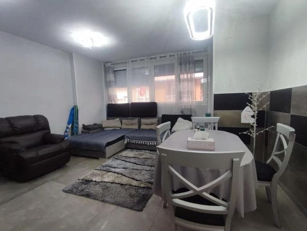 Piso en venta en Calle Rodrigo de Triana, Guardamar del Segura
thumbnail 1