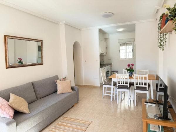 Квартира на продажу на Barrio Los Almendros-La Florida, Ориуэла photo 1