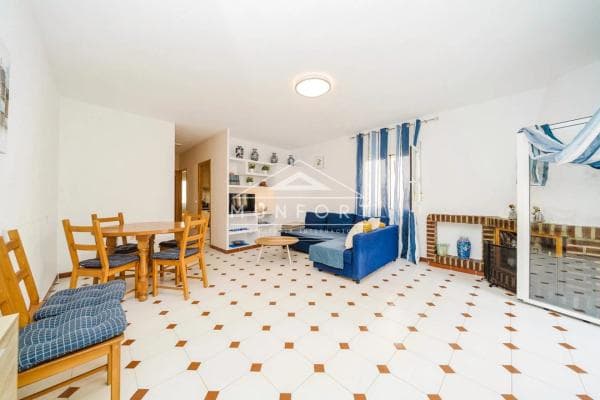 Piso en venta en Barrio Gaspar Perrelló, Torrevieja
thumbnail 1