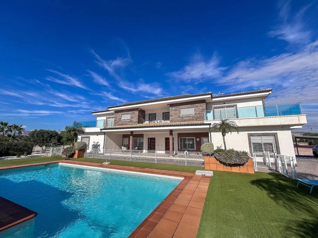 Venta de chalet independiente en Crevillente, Crevillente
photo 2