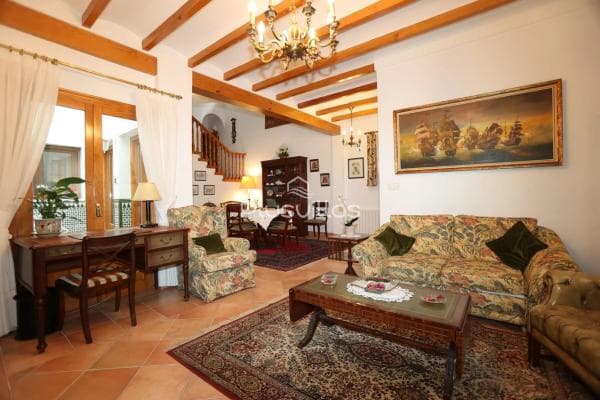 Chalet independiente en venta en Benissa pueblo, Benissa
thumbnail 1