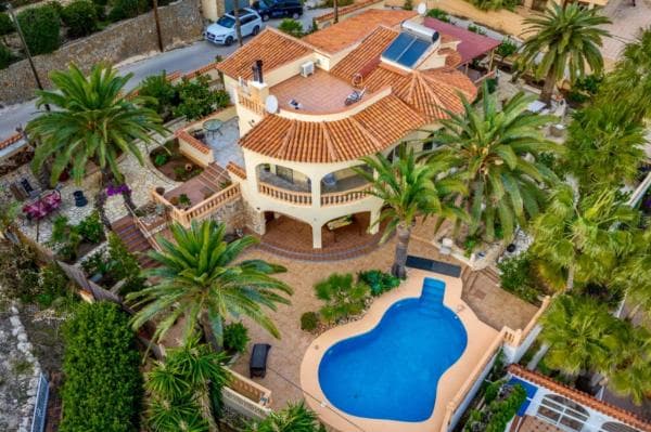 Chalet independiente en venta en maryvilla, Calpe
thumbnail 1