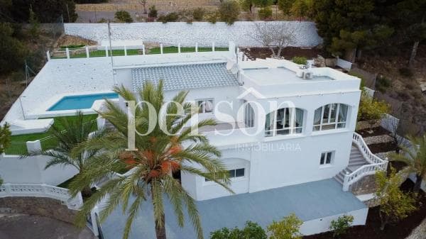 Chalet independiente en venta en Zona l'Olla, Altea
photo 1