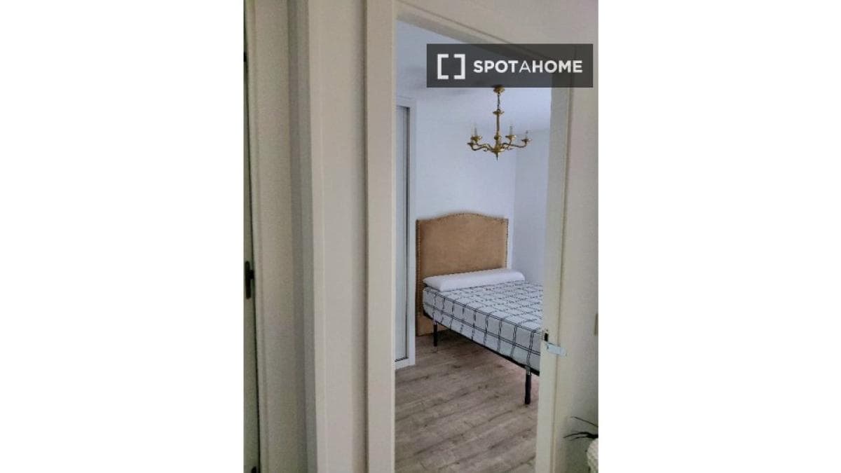 Propiedades en venta y alquiler en España photo 4