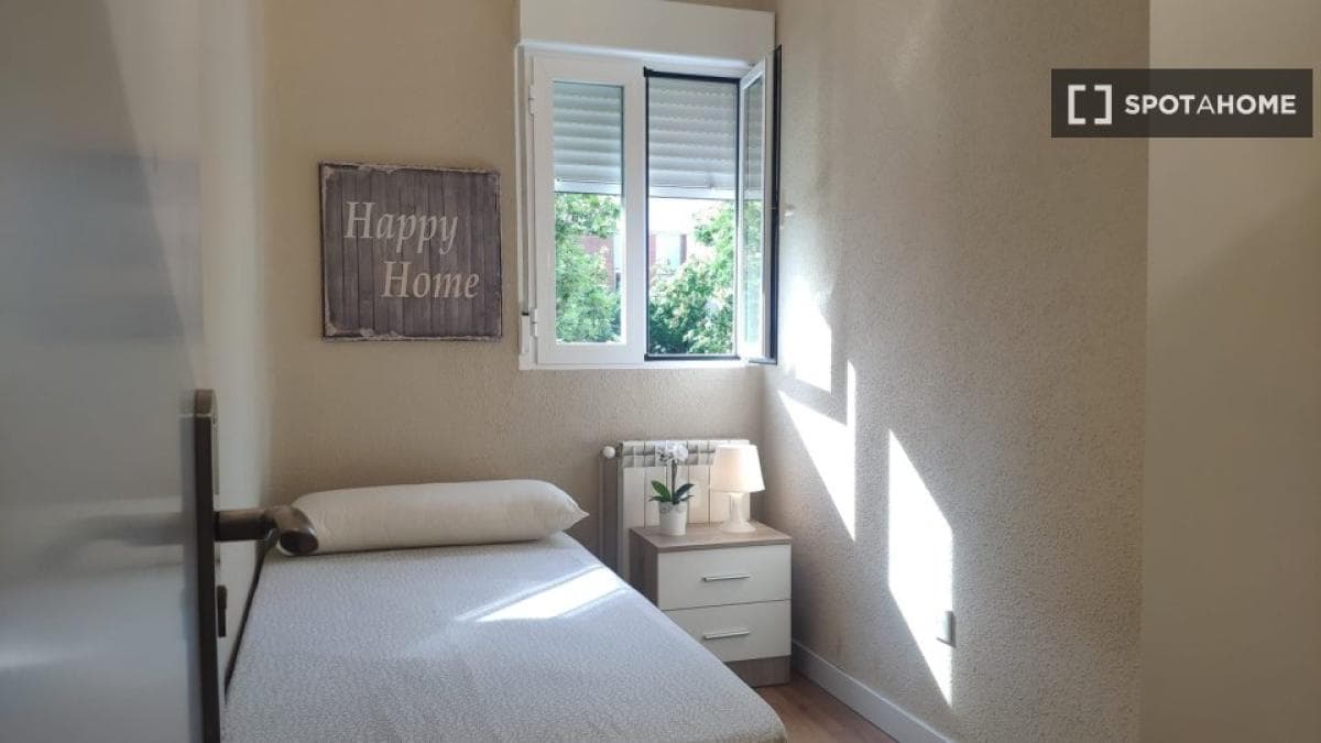 Properties for sale and rent in Spain photo 4
