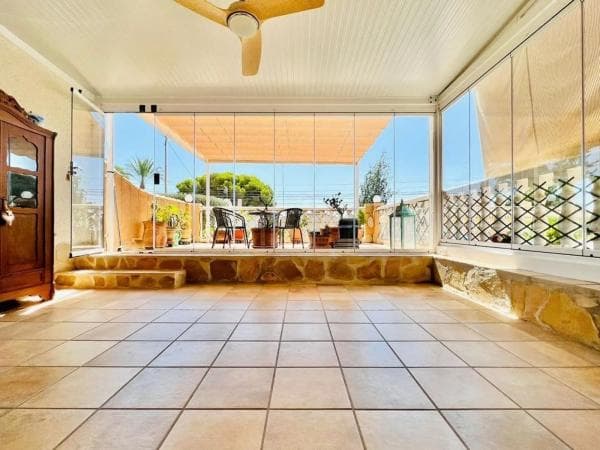 Chalet independiente en venta en Gargasindi, Calpe
photo 1