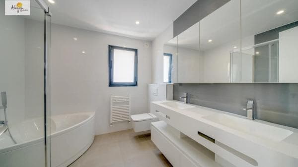 Chalet independiente en venta en Cometa-Carrió, Calpe
thumbnail 1