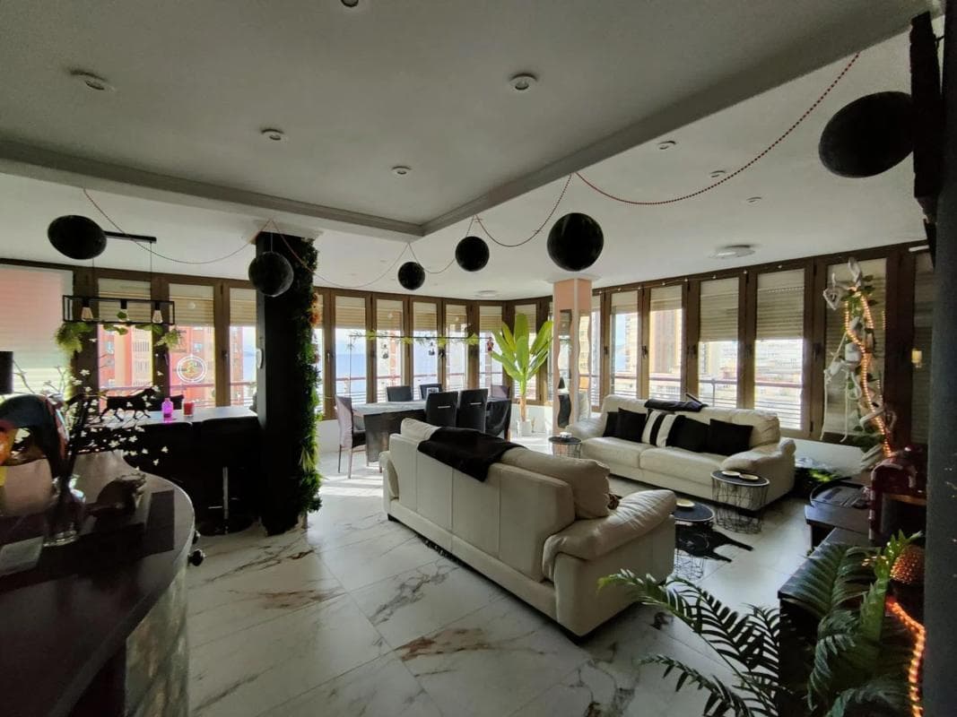 Venta de piso en Avenida de Castellón, Benidorm
photo 2