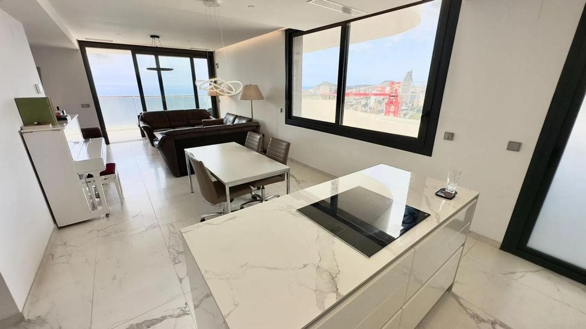 Penthouse sale in Playa de Poniente, Benidorm photo 5