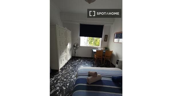Habitación en piso compartido en valència thumbnail 1