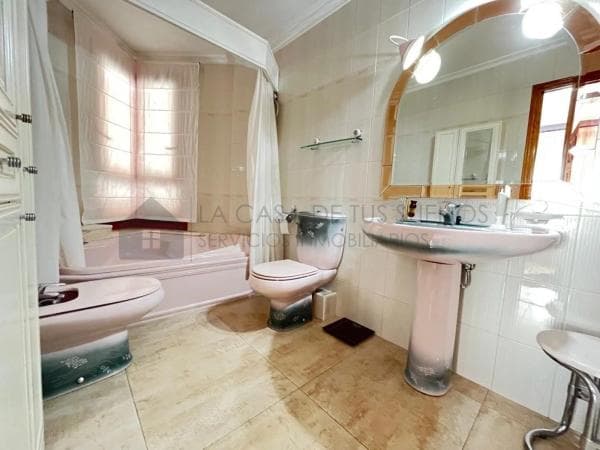 Chalet adosado en venta en Sax , Sax thumbnail 2