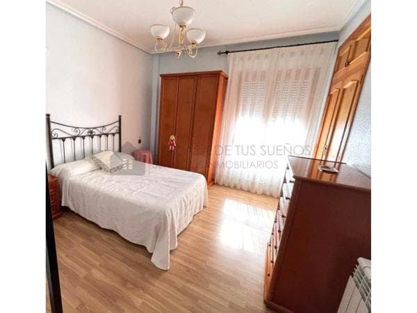 Terraced house for sale at Sax , Sax photo 4