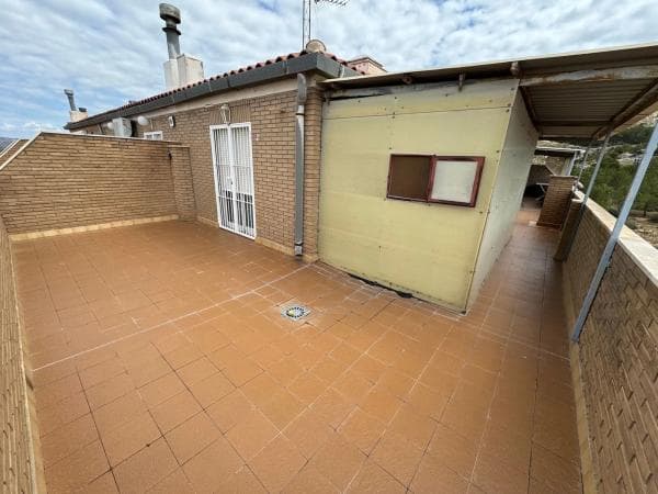 Chalet pareado en calle Benejama photo 1