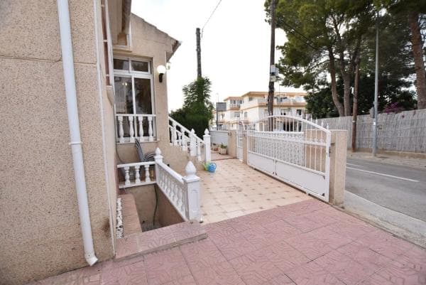 Chalet independiente en venta en Algorfa, Algorfa
photo 1