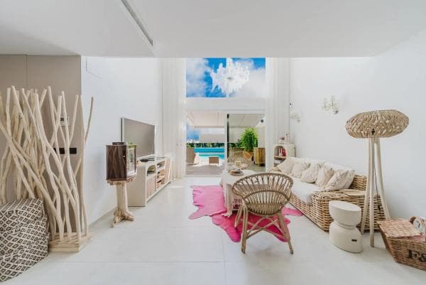 Chalet independiente en venta en Avenida Antonio Pedrera Soler, Algorfa
thumbnail 1