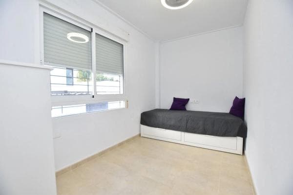 Chalet independiente en venta en Algorfa, Algorfa
thumbnail 1