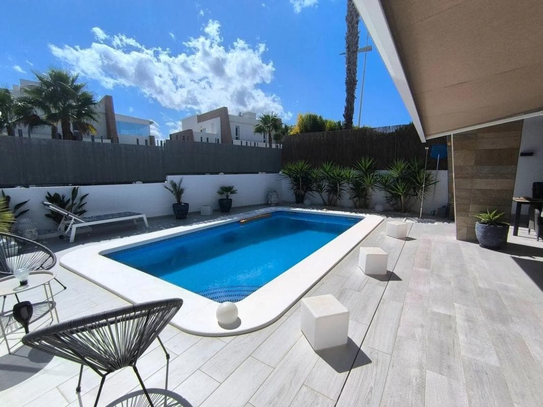 Sale of independent chalet in Algorfa, Algorfa
photo 3