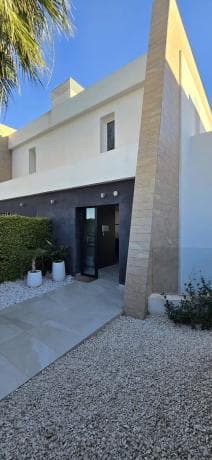 Chalet independiente en venta en Algorfa, Algorfa
thumbnail 1