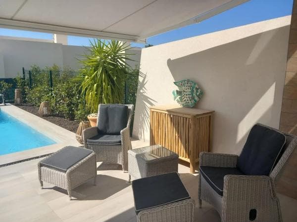 Chalet pareado en Av. Antonio Pedrera Soler thumbnail 2