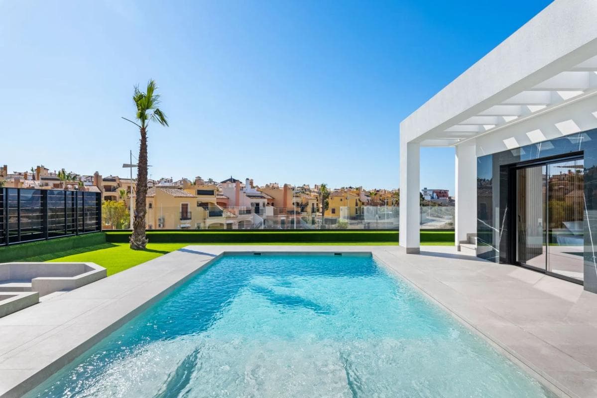 Venta de chalet independiente en Calle Redovan, 1, Algorfa
photo 4