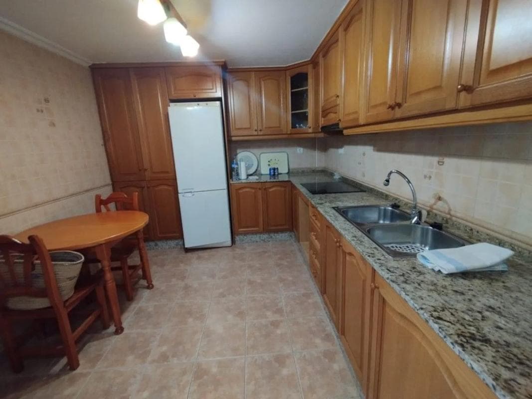 Venta de chalet adosado en Calle Médico Julio García García , Almoradí photo 4