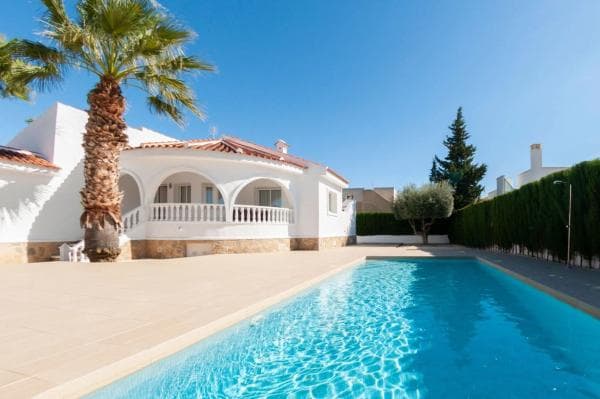 Chalet independiente en venta en Benijofar, Benijofar thumbnail 1