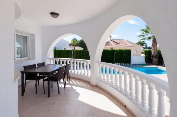 Chalet independiente en venta en Benijofar, Benijofar thumbnail 2