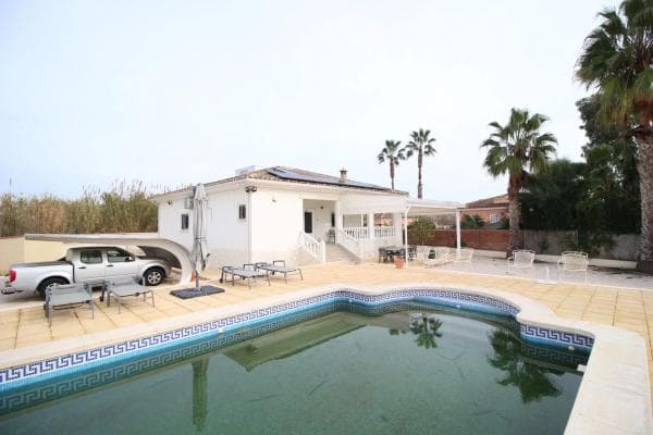 Chalet independiente en venta en Catral, Catral
photo 1