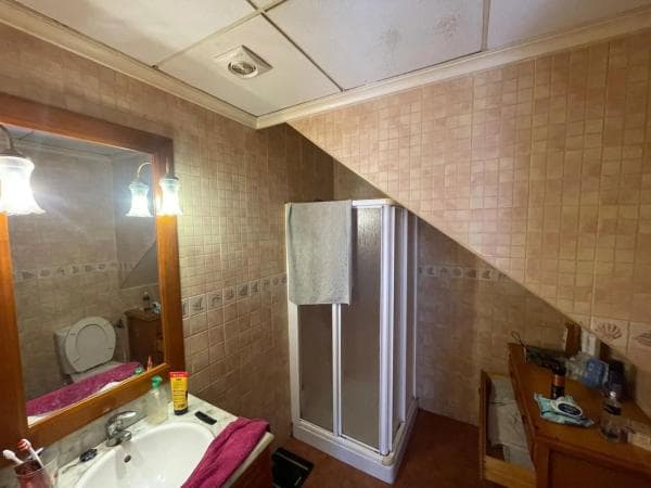 Четырехквартирный дом на продажу на Calle Pablo Picasso, 14 , Катрал photo 1