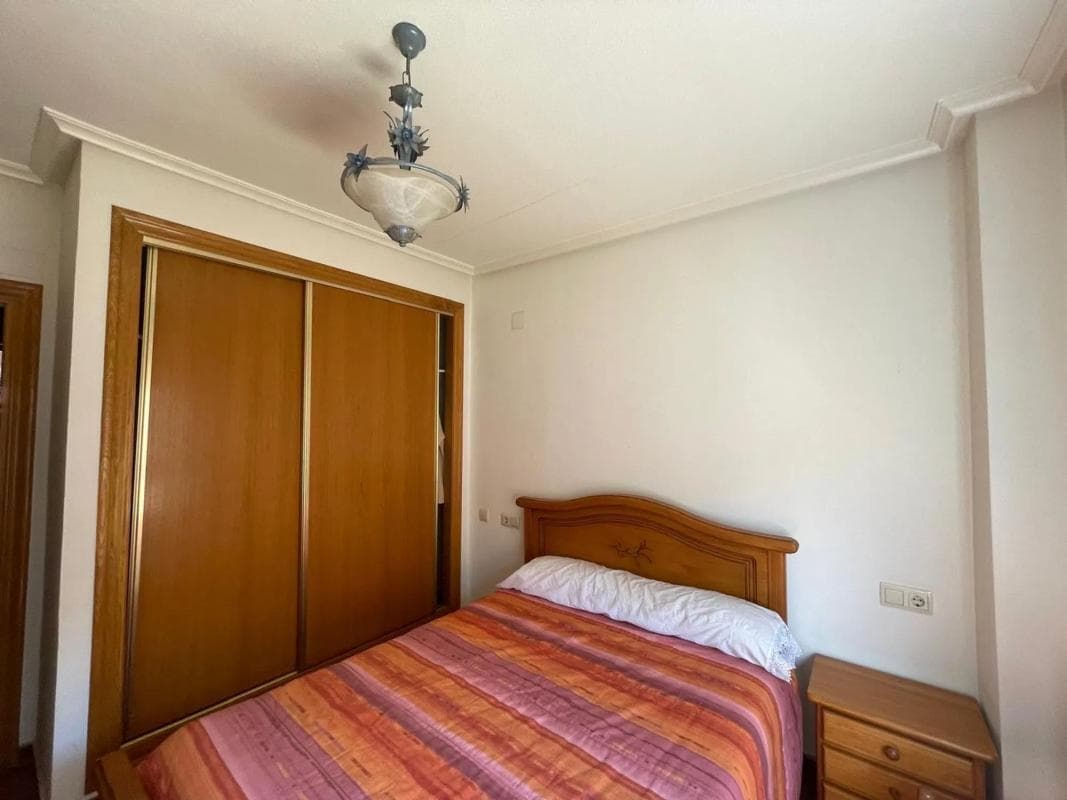 Venta de chalet adosado en Calle Pablo Picasso, 14 , Catral photo 2