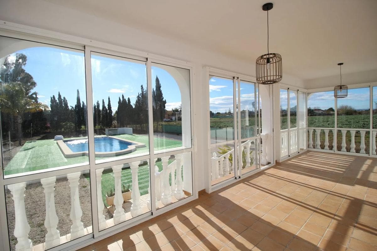 Sale of independent chalet in Dolores, Dolores
photo 3