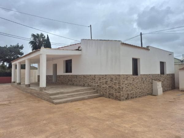Chalet independiente en venta en Dolores, Dolores
photo 1