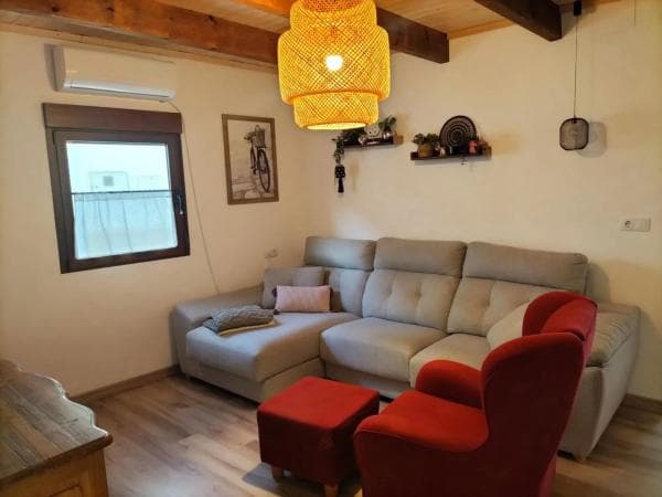 Casa de pueblo thumbnail 2