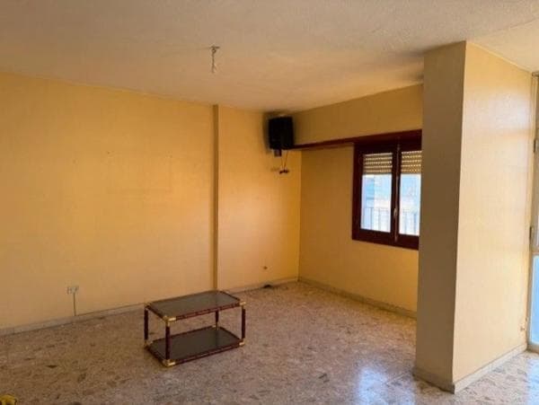 Mieszkanie na sprzedaż w Calle Alfonso XIII, Orihuela photo 1