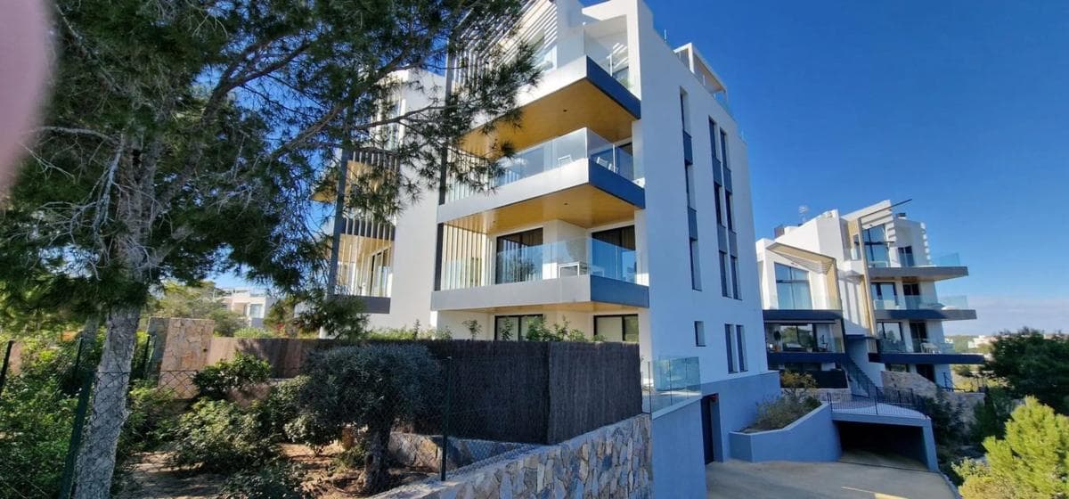 Venta de piso en Avenida de las Colinas, Orihuela
photo 3
