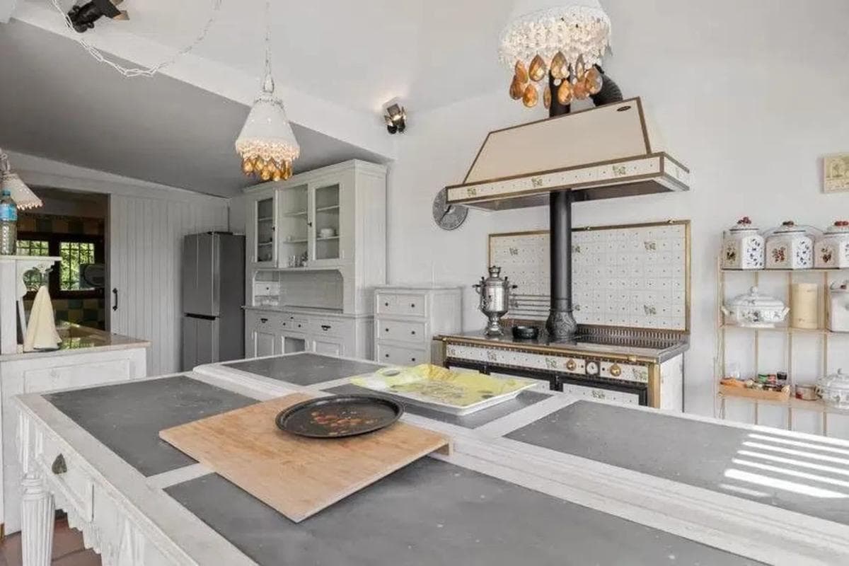 Sale of independent chalet in Barrio Marbesa, Marbella
photo 4