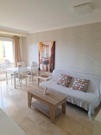 Piso en venta en Barrio Santa María, Marbella
thumbnail 2